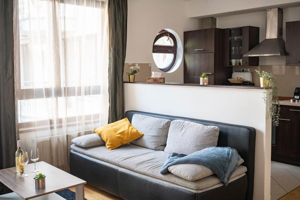 Free Parking! Soho Budapest 304, 4 Ppl, Ac, Fast Wifi, Smart Tv Buitenkant foto