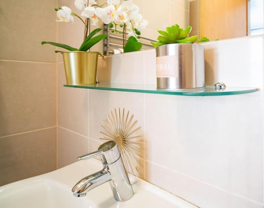 Free Parking! Soho Budapest 304, 4 Ppl, Ac, Fast Wifi, Smart Tv Buitenkant foto
